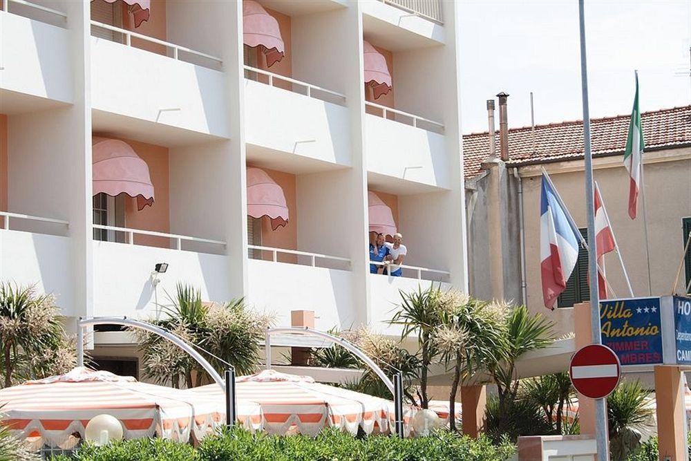 Hotel Sileoni Marina di Cecina Extérieur photo